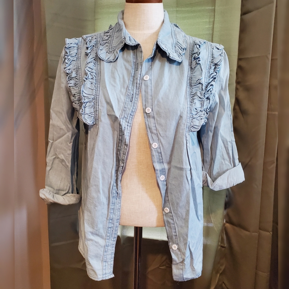 NWT Nasty Gal Chambray Ruffle Button Down - Picture 3 of 7